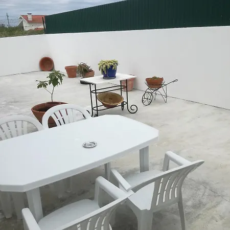 D'aldeia كولاريس